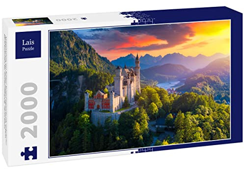 Lais Puzzle Luftaufnahme von Schloss Neuschwanstein mit malerischer Berglandschaft bei Füssen, Bayern, Deutschland. Schloss Neuschwanstein bei Sonnenuntergang, Deutschland 2000 Teile