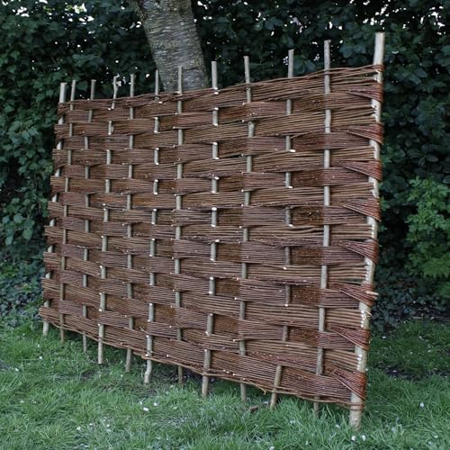 Willow Fence Panel Hurdle, Natural Woven Garden Screening, Rustic Outdoor Border Edging (6ft x 3ft)