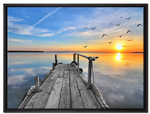 Pixxprint schöner Steg mit Möwen Leinwandbild 80x60 cm im Bilderahmen, Wandbild, Schattenfugenrahmen, Kein Poster