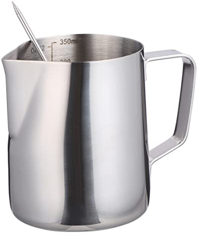 Pichet Stylo Latte Art 350ml en Acier Inoxydable à Mousser le Lait | Mesure Précise, Échelle Lisible, Antichute et Antirouille, pour Restaurants et Fêtes, Argenté, Accessoire Inclus