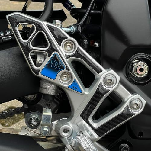 Resin Bike Motorcycle Stickers Compatible with Suzuki GSX 8S 2023-2026. Footrest Heel Plate Grip Protectors Scratch and Impact Protection. Pair of 3D Domed Resin Stickers Made in Italy