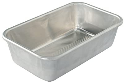 Nordic Ware Prism 1.5lb Loaf Pan, Aluminium Baking Sheet with Improved Airflow, Premium Bakeware Made in The USA, Silver