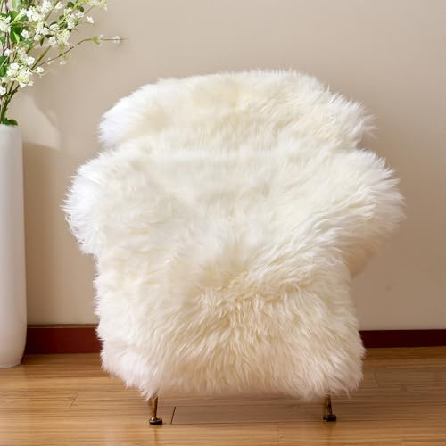 GINAMUSE Premium Genuine Sheepskin Area Rug for Bedroom,Real Fluffy Soft Wool Fur Carpet Natural Luxury Lambskin Rug Seat Chair Covers for Couch Sofa Living Room(Ivory White,2×3 Feet Sheepskin)
