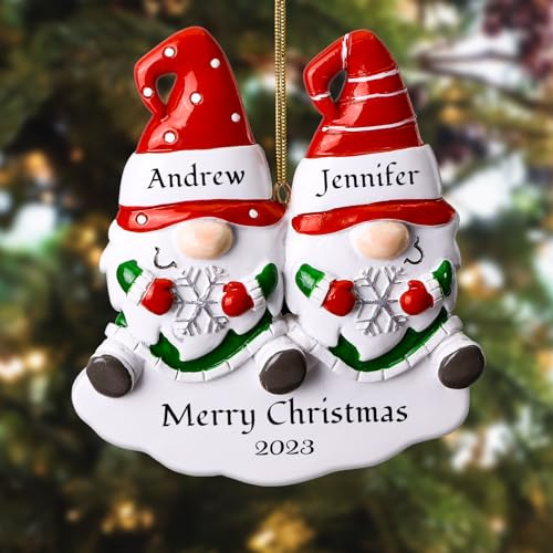 iDIY - Palla Personalizzata, Idea Regalo Famiglia, Albero di Natale con Nomi, 2 Gnomi