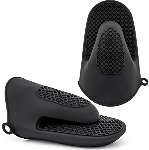 Cyraeon Two Mini Oven Gloves, Extra Long for More Protection, Silicone Gripper Kitchen Mitts, Heat Resistant for Baking/Cooking/BBQ/Grilling, One Size Fits All, Black.