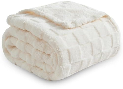 NEWCOSPLAY Super Soft Throw Blanket Ivory Premium Silky Flannel Fleece 3D Checkered Lightweight Bed Blanket All Season Use (Ivory Checkered, Throw(50x70))