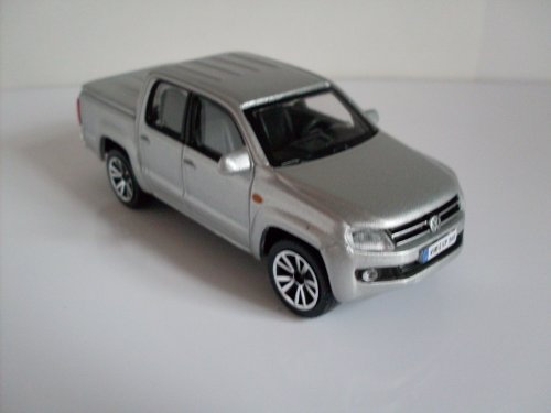 VW Amarok silber, Bburago Street Fire Auto Modell 1:43 by Bburago