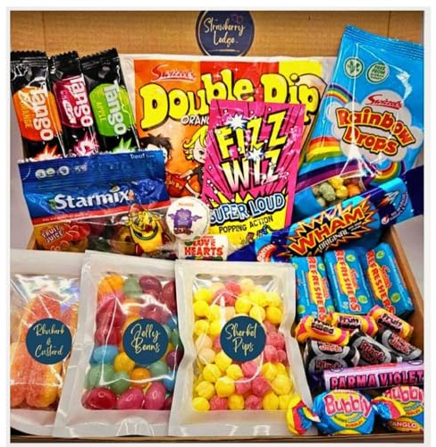 Retro Sweets Gift Box | Sherbet Pips, Jelly Beans, Rhubarb & Custards, Love Hearts, Wham, Starmix, Popping Candy, Refreshers & more | Letterbox Gifts for Birthdays Men, Women & All Occasions