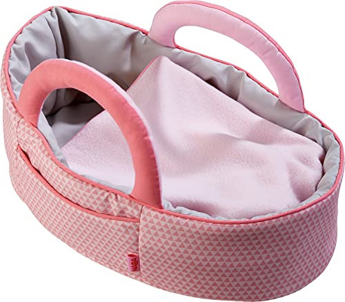 HABA Puppentragetasche Rosarot – Puppenzubehör für Babypuppen & Stoffpuppen, Tragetasche & Puppenbett mit Decke, Spielzeug ab 18 Monaten – 1305072001