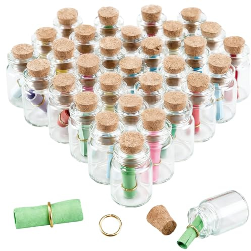 SUNNYCLUE 1 Confezione da 30 Mini Bottigliette con Messaggio in Bottiglia da 10 ml Piccole Bottigliette di Vetro con Tappi di Sughero Minuscole Fiale Vasetti di Carta con Auguri d'Amore e Benedizioni