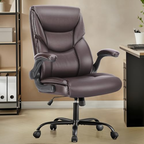 Sweetcrispy Ergonomischer Bürostuhl mit hochklappbaren Armlehnen, PU-Leder, verstellbares Drehgelenk mit Rollen, Braun