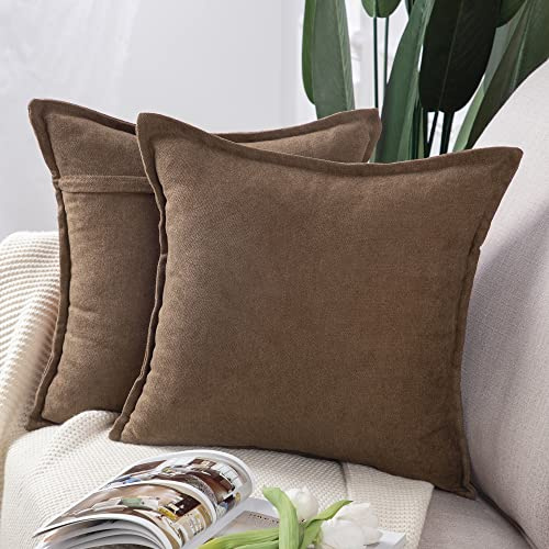 MADIZZ Set med 2 korta chenillekuddfodral Mjuka dekorativa kuddfodral för soffa sovrum Kuddskal Kuddöverdrag 50 x 50 cm Brun