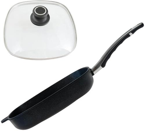 BAF Grillpfanne 28x28 cm mit Glasdeckel - quadratische Aluminiumguss Antihaft Pfanne mit Grillrillen - 4,5 cm hoher Rand - für Gas & Elektro, nicht induktionsgeeignet - Made in Germany