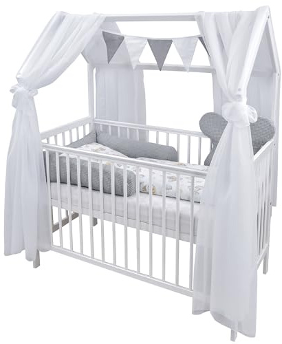Generisch Baby Delux Babybett Komplett Set Hausbett 60x120 cm weiß Rausfallschutz Kinderbett Matratze Bettwäsche Deko Set (Chiffonhimmel, Koala grau)