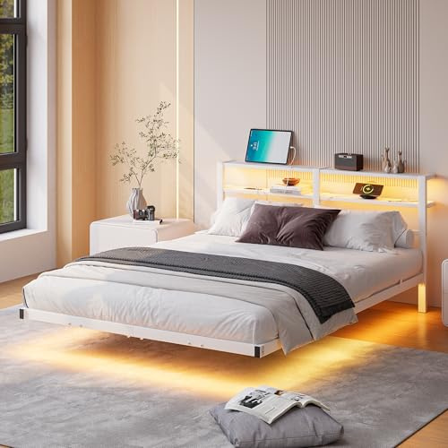 HAHRIR Cama flotante de metal de 140 x 200 cm con luces LED, estación de carga USB y cabecero de doble estante, marco de acero resistente, sin ruido, color blanco