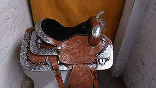 Equestrian Universe Westernsattel komplett gearbeiteter Sattel