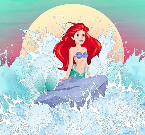 Komar Disney Vlies Fototapete - Ariel Rise - Größe: 300 x 280 cm (Breite x Höhe) - Meerjungfrau, Mädchen, Kinderzimmer, Tapete - IADX6-013