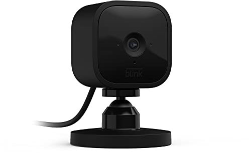 Blink Mini - Videocamera di sicurezza intelligente per interni, plug-in, video HD 1080p, rilevazione di movimento, audio bidirezionale, config. semplice, compatibile con Alexa | 1 videocamera (Nero)