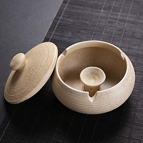 QEGY Rétro Cendrier Couvercle Anti Vent, Vintage Céramique Cendrier Anti Odeur, Cendrier Fermé Portable pour Jardin Bureau et Bar Décoration,Beige