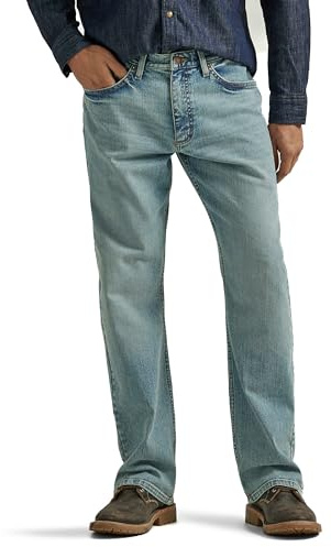 Wrangler Men's Relaxed Bootcut Jean, Light Wash, 34W x 34L