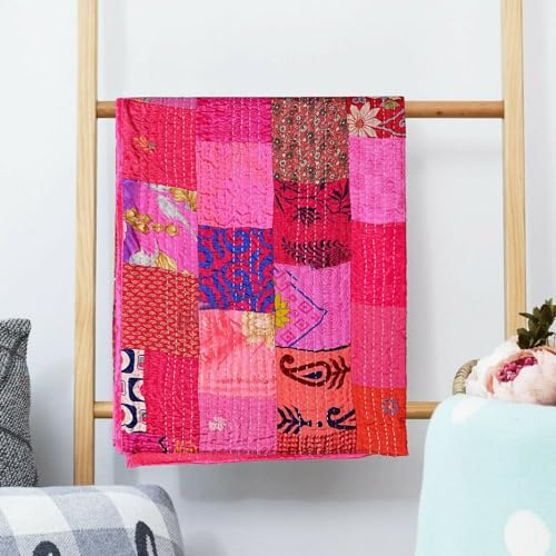 Handgefertigte Vintage-Sari-Patchwork-Kantha-Steppdecke, Vintage-Stil, dekorative Tagesdecke, Quilten, Hippie-Steppdecke, King-Size-Bett, Überwurf, Decke (Rosa, 274 x 274 cm)