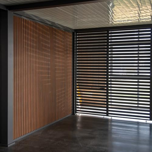 Weide WPC Wand für Carport | 3 Meter | 28 mm dick mit Verstärkungsstange