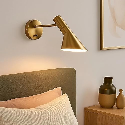 BARCELONA LED Applique da Parete Interno Design in Alluminio Oro, Lampada da Muro Vintage Paralume Orientabile, Attacco E27 Ideale Testiera Letto, Camera da Letto Soggiorno