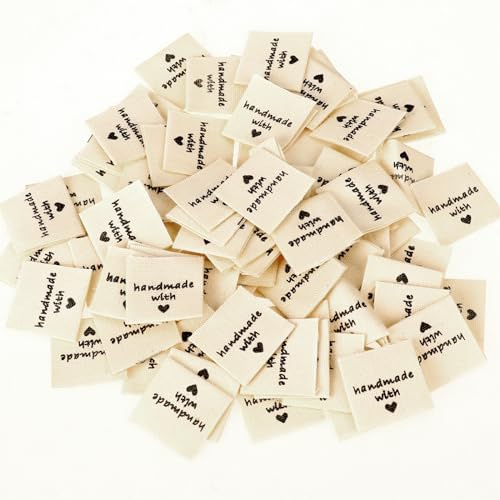 Mozeat Lens 100 Stück Stoffetiketten Handmade Label zum Annähen Beige Handarbeit Etiketten Tags Textiletiketten Kleideretiketten Handmade with Love DIY Näharbeit Deko für Schals Dekor Hut
