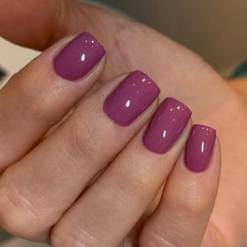 KQueenest Beerenviolett Press On Nails Kurz Eckig - Künstliche Nägel zum Aufkleben Kurz, Natürlich Einfarbig Fake Nails Fingernägel zum aufkleben, Glänzende Gel Acryl Nägel für Frauen, 24 Stück