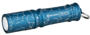 OLIGHT I3E EOS Mini LED Taschenlampe Schlüsselanhänger 90 Lumen und 44m Reichweite, kleine Flashlight Schlüsselbund Handlampe Wasserdicht IPX8, AAA Batterie, für Camping Summer Palm