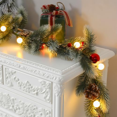 Quntis Couronne de Noël 175cm 20 Boule LED, Guirlande de Pin Artificielle avec Lumières 8 Mode avec Minuterie Couronne de Noel Lumineuse Guirlande Sapin de Noel à Piles pour Cheminée Porte Table