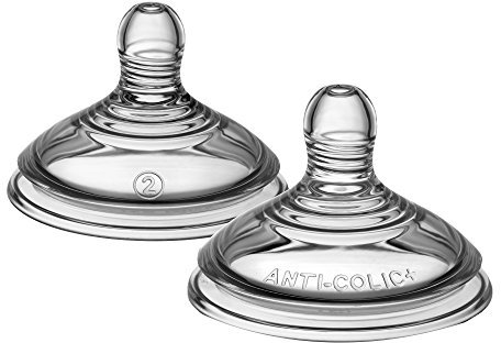 Tommee Tippee Advanced Anti-Colic Baby Bottle Teats, Medium Flow for 3m+, Pack of 2 Breast-Like Teats for a Natural Latch, BPA Free Soft Silicone
