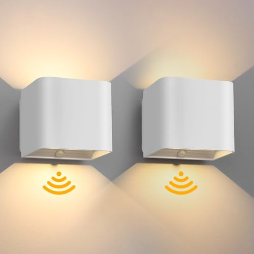 Birnetek® 2 Stück LED Wandlampe mit Bewegungssensor, Schwarz Wandleuchte für Innen, 3000K Warmweiß Wandleuchte Ohne Stromanschluss mit Akkus,USB Aufladbare Wandleuchten für Flur,Schlafzimmer (Weiß)