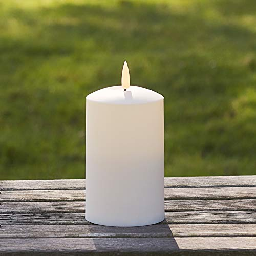 Lights4fun TruGlow® Kerze mit warmweißer LED Flamme und Timer 12,5cm Innen und Außen