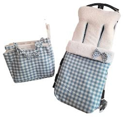 Conjunto universal de saco de carro de invierno y bolsa panera en vichy azul con borreguito. Hecho en España (Azul y blanco)
