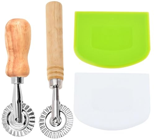4-teiliges Set Teigschneider, Teigrädchen und Teigrad mit Raviolibrett und gewelltem Teigrad für perfekte Teigbearbeitung, inklusive langer und kurzer Teigschneider sowie grüner und weißer Teigschaber