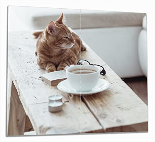 Wallario Herdabdeckplatte/Spritzschutz aus Glas, 2-teilig, 60x52cm mit 8mm hohen Füßen, für Ceran- und Induktionsherde, Süße rot getigerte Katze beim Kaffee