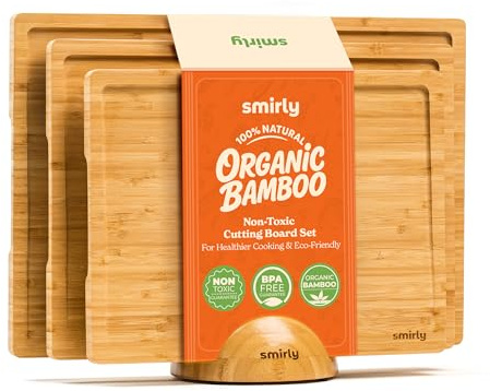 SMIRLY Wooden Chopping Boards for Kitchens - Reversible Bamboo Chopping Board with Deep Juice Groove - Cutting Boards Set of 3 with Stand for Meat Fruit Vegetable Charcuterie - Light Brown