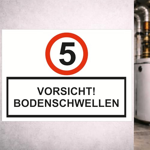 Indigos UG - Schild 5 KMh Achtung Vorsicht Bordschwellen - 840x594 - Hinweisschild Warnschild Sicherheitsschild - Aluverbundplatte 3 mm - für Innen und Außen