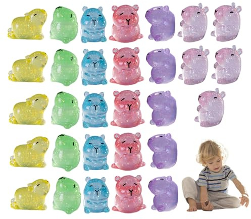 Hotainoys 30 pièces Mini Capybara Lumineux Mignons Petits Animaux en résine Qui Brillent dans Le Mini Figurines en résine pour Jardin féerique Micro Paysage Artisanat décoration de gâteau Animaux