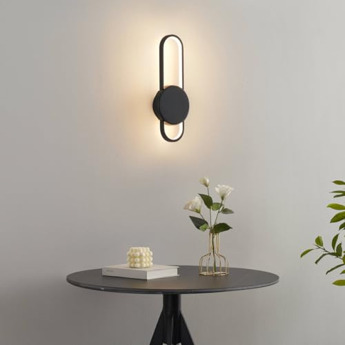 KOSILUM – Trendige Wandleuchte aus Aluminium schwarz – Piani – Licht warmweiß Beleuchtung Wohnzimmer Schlafzimmer Küche Flur – 10 W – 1061 lm – integrierte LED – IP20