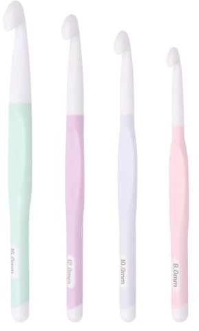 4Pack Large Crochet Hooks Set 8mm, 10mm, 12mm, 15mm Crochet Hook Ergonomic Crochet Hooks Crochet Hook Set with Rubber Handle for Beginners Knitting Blankets Shawl and Carpet