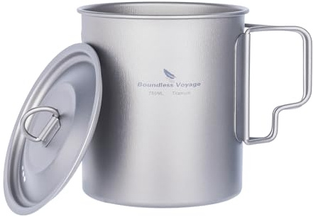 Boundless Voyage Tasse en titane à paroi simple avec couvercle et poignée pliable pour camping, eau, thé, café (750 ml)