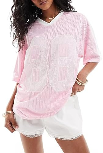 SANSIWU Women Y2k Jersey Shirts Oversized Letter Graphic Tees Half Sleeve V Neck Loose Fit T Shirt Vintage 90S Streetwear (D-Pink2, L)