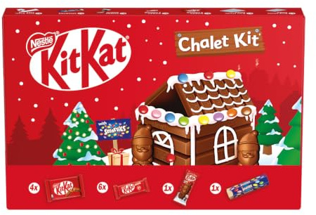 KITKAT Chalet Kit Casetta Natale con Wafer ricoperto di Cioccolato 419g | Casetta di Natale da assemblare con snack KITKAT di wafer ricoperto di cioccolato al latte, SMARTIES e tubetto di glassa 419g