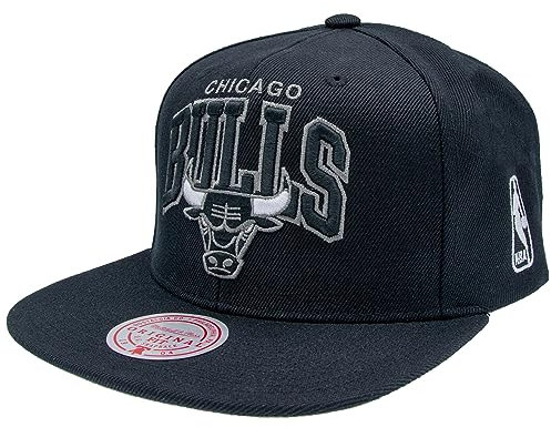 Mitchell & Ness NBA Team Arch Snapback Cap Chicago Bulls Black