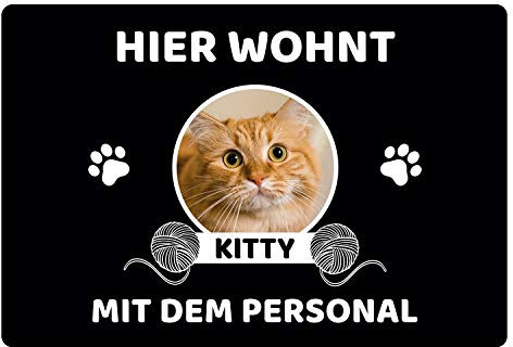Fußmatte personalisiert Katze mit Bild | Bis zu 3 Katzen | rutschfeste Schmutzfangmatte mit Katzenmotiv | Geschenk für Katzenliebhaber Geschenkidee | Fussmatte Außen Innen | 90 x 60 cm mit Gummirand