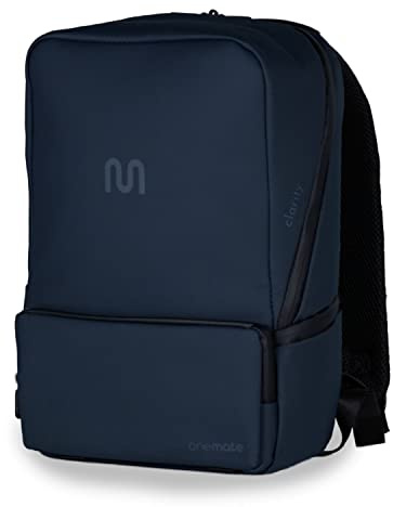 onemate – Rucksack clarity mit diversen Fächern & Features für Ordnung im Alltag – stoßsicheres Laptopfach – 99% aus recycelten Plastikflaschen – robust & wasserdicht (15L)