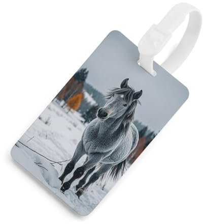 Gepäckanhänger mit grauem Pferd in Winterlandschaft, verschneite Wildnis, lustig, Namensschilder für Rucksäcke, einzigartige Reisegepäck, Taschenanhänger, Namensschild, Koffer,
