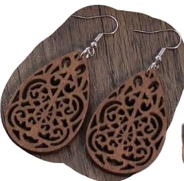 Braune Leichte Lasercut Tropfen Ohrringe aus Holz mit Silbernen Haken